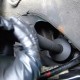 Outil auto-serrant pour démontage et montage de biellettes de direction 28 à 35 mm pour crémaillères à entraînement hexagonal