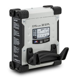 Chargeur de batterie modèle GYSFLASH Vertical 32.12 PL, 30 A 12 V pour batteries plomb et lithium LiFePO4 avec mode diagnostic