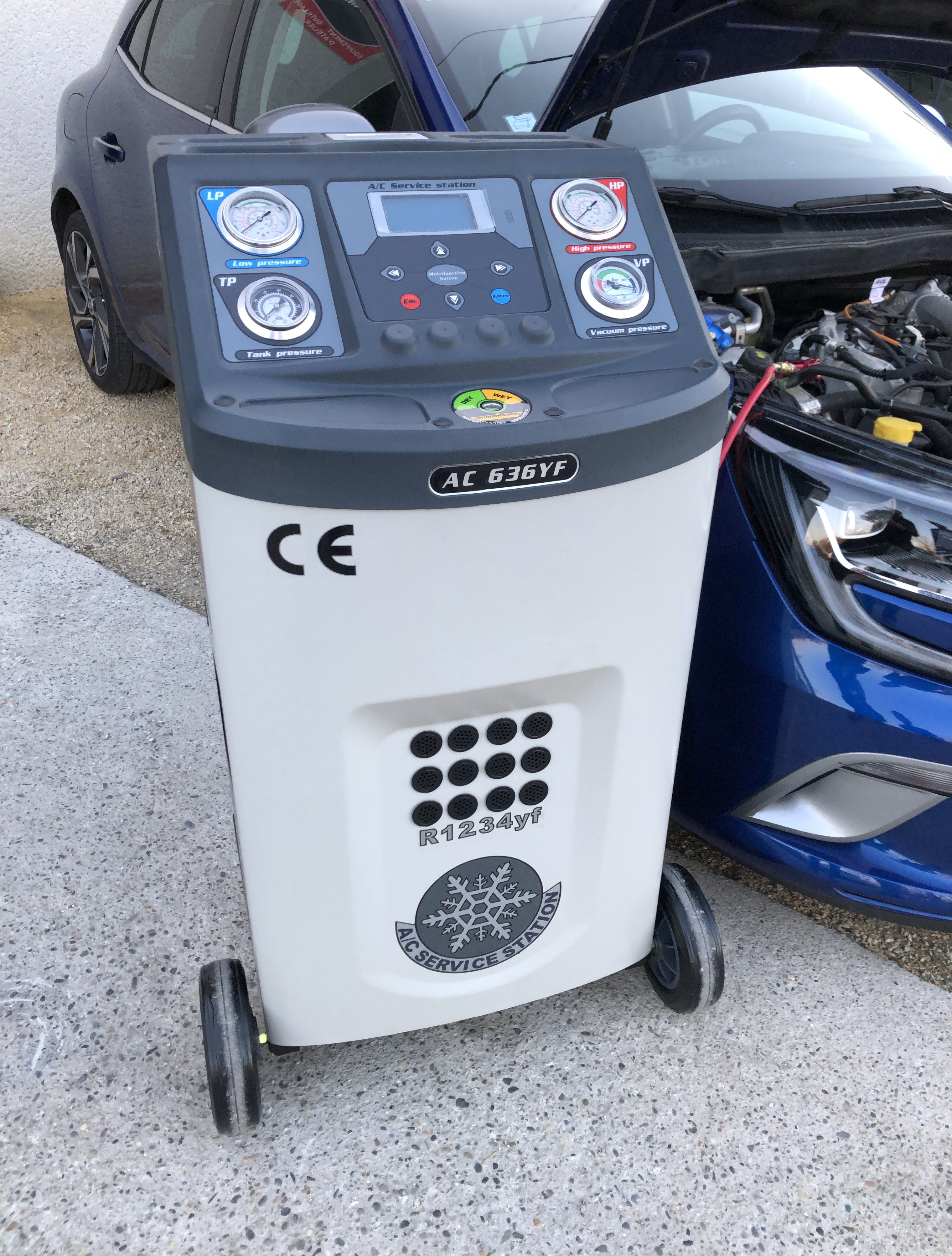 Le réfrigérant R-1234yf sera largement accepté par les OEM pour les  nouveaux systèmes de climatisation automobile 