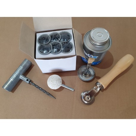 Kit réparation de pneus avec Champignon 6 mm et accessoires